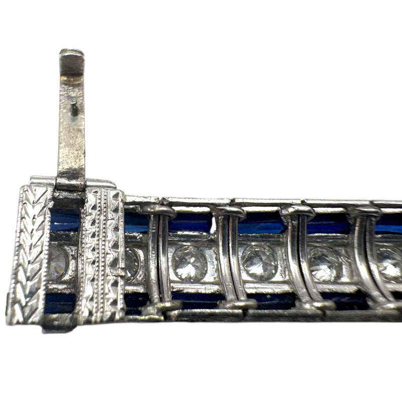 טניס יהלומים וספרים